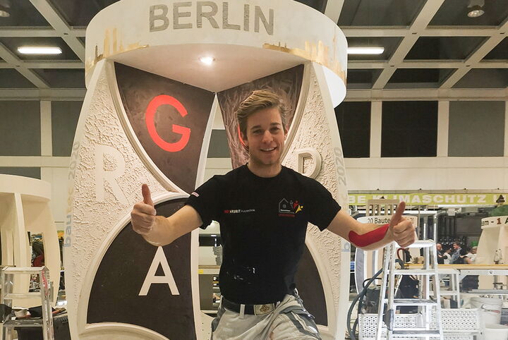 Stuckateur Ralph Lanz (22) aus Rutesheim in Baden-Württemberg fährt zur EuroSkills nach Österreich.